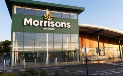 Morrisons impune din nou restricții privind achizițiile de gel igienizant și hârtie igienică