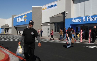 Walmart Supercenters, magazinele inspirate de aeroporturi