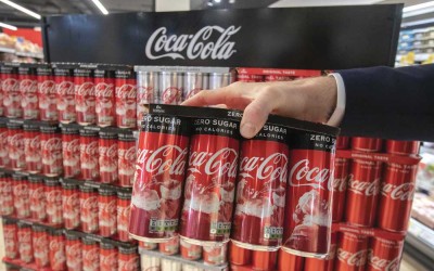 Cum vrea să revoluționeze Coca-Cola HBC piața ambalajelor