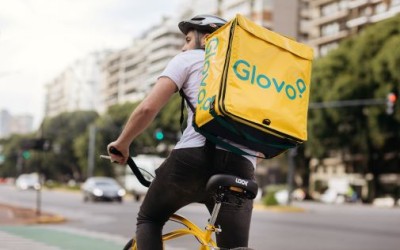 Glovo cumpără Foodpanda în România și Bulgaria