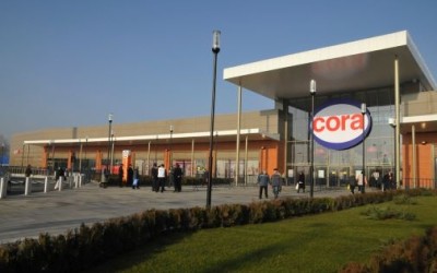 Tranzacție pe piața locală de retail: cora vinde șase centre comerciale către grupul Supernova