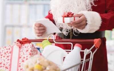 Cumpărăturile pentru Crăciun, între emoție și chibzuință