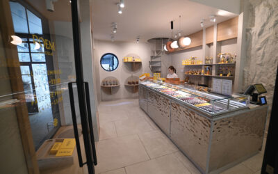 Vera Maxim, Poem Chocolat inaugurare in Capitala